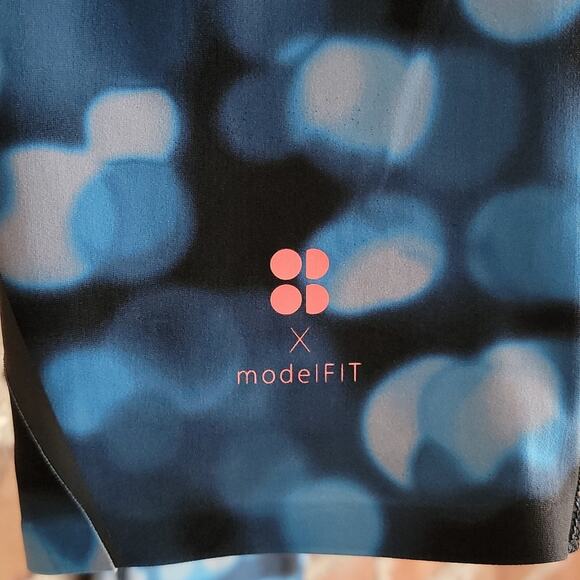 Sweaty Betty x ModelFIT yoga leggings blue fuzzy bubble print XS - Picture 5 of 8